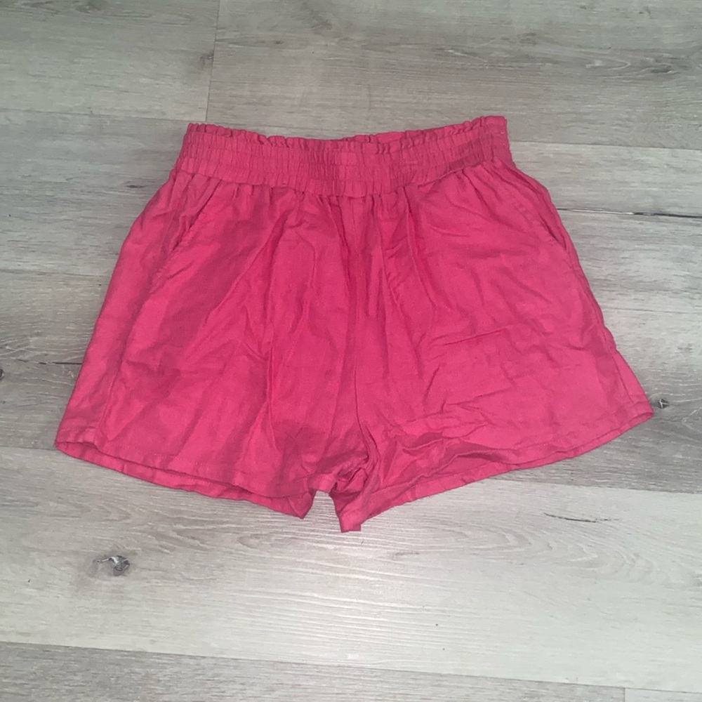 Pink linen blend shorts size medium